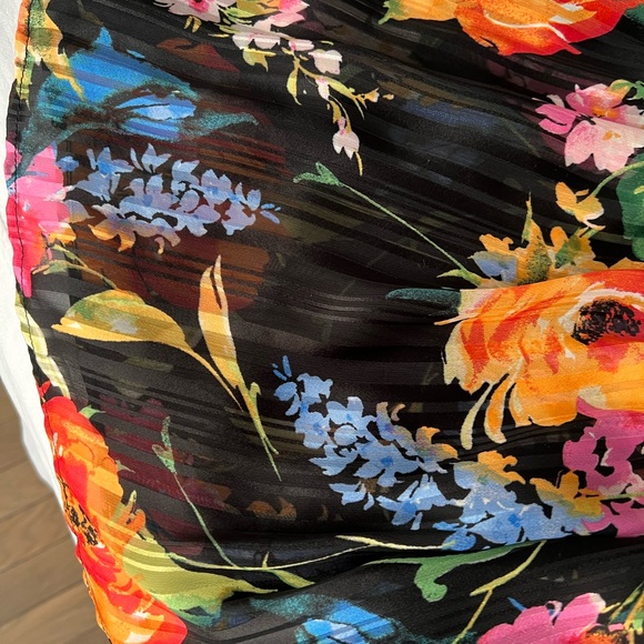 Sam Edelman Floral tiered maxi with high neck- worn once! In perfect condition - Picture 4 of 8